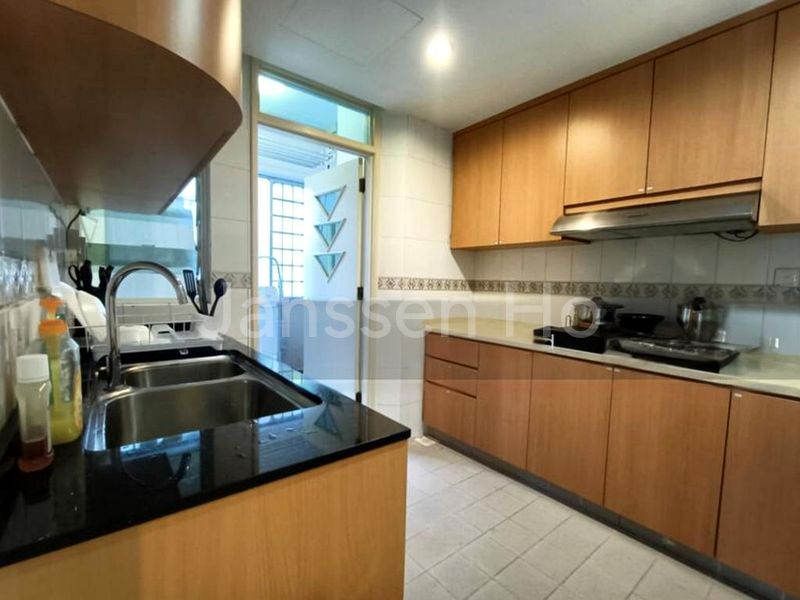 Room (Condo) for Rent in  Tanjong Ria Condominium - Image 9